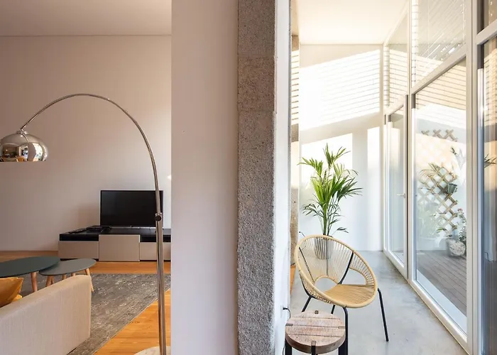 Trindade Premium & Penzion Porto